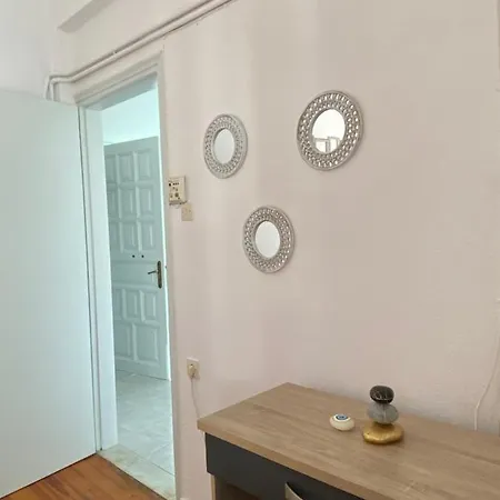 The Balcony בית נופש *