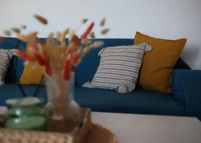 The Balcony * Glossa